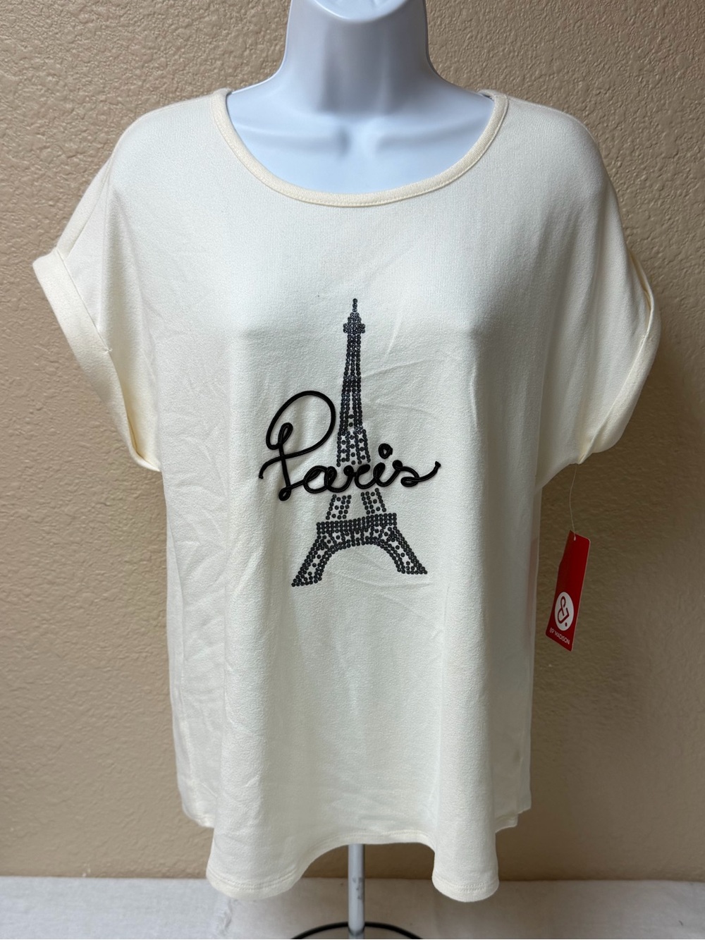 4/$20 89th & Madison Cream Paris Eiffel Scoop Neck Short Sleeve Top
